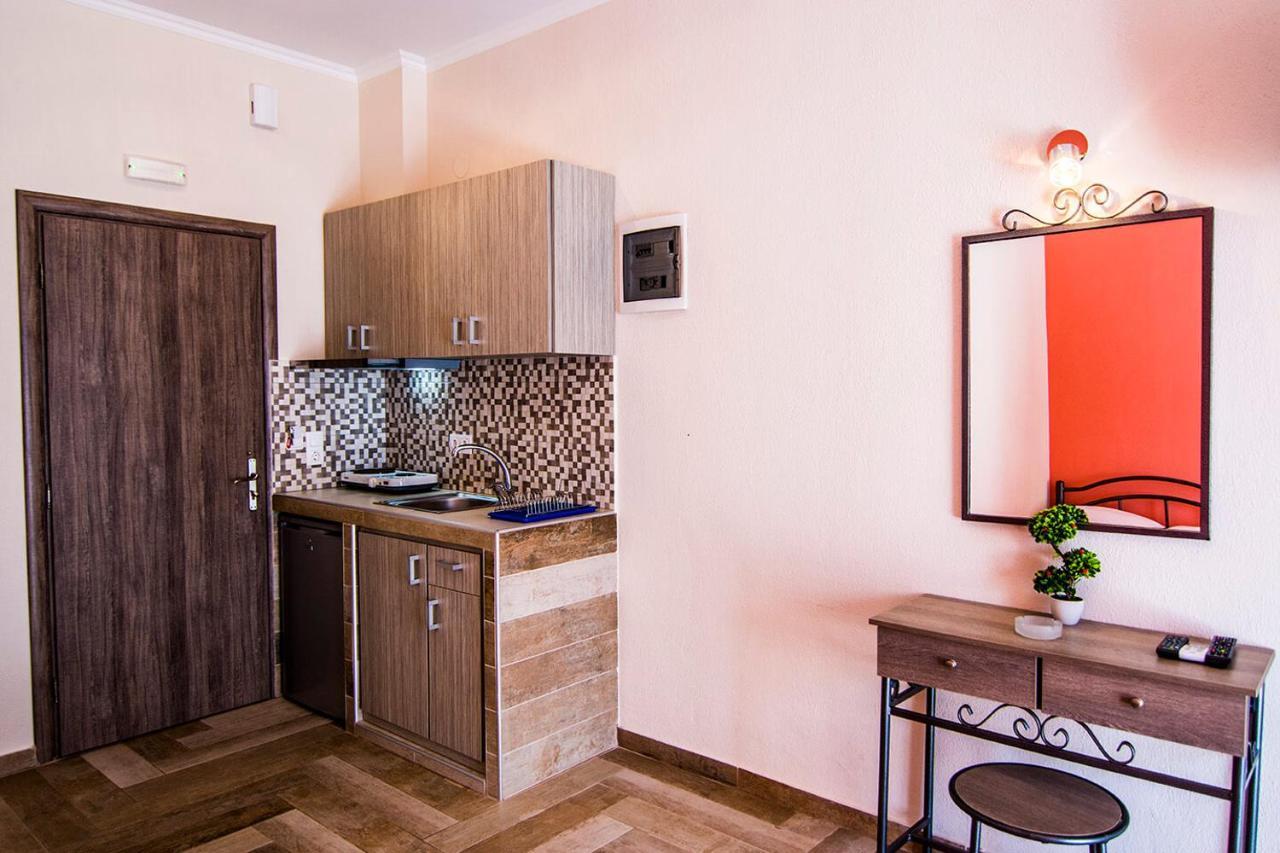 Vrasná Christodoulos Eleftheria House מראה חיצוני תמונה